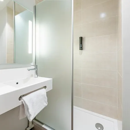 Centre Port De Commerce 3* Brest