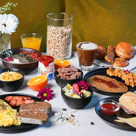 Centre Port De Commerce 酒店