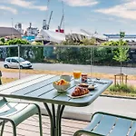 Hotel Centre Port De Commerce 3*