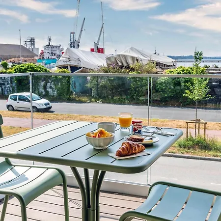 Centre Port De Commerce Hotell Brest