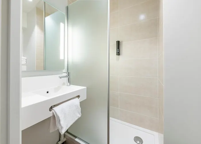 Centre Port De Commerce 3* 布雷斯特